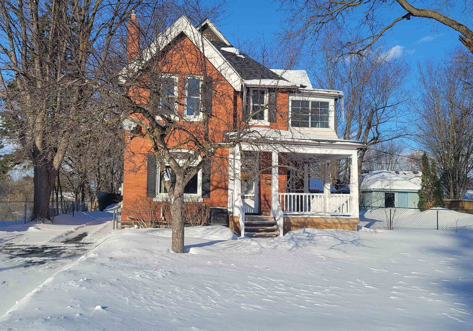 55-burton-avenue-barrie-ontario-s12960036
