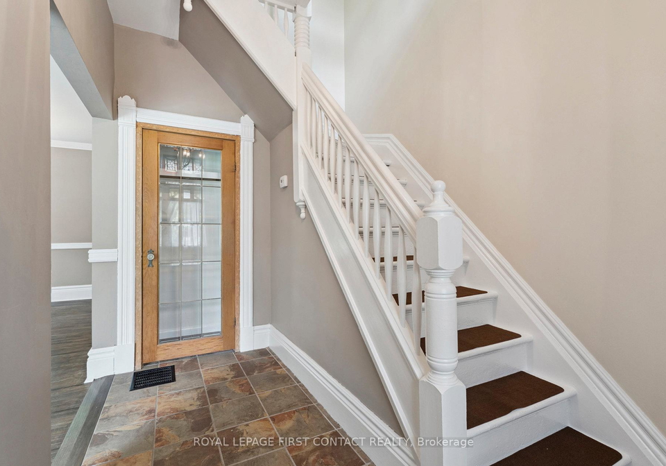 55-burton-avenue-barrie-ontario-s12960036