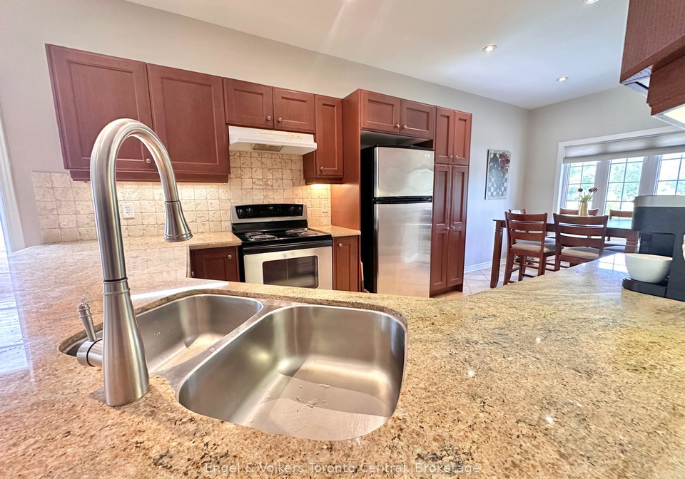 26-thomas-drive-collingwood-ontario-s12960664