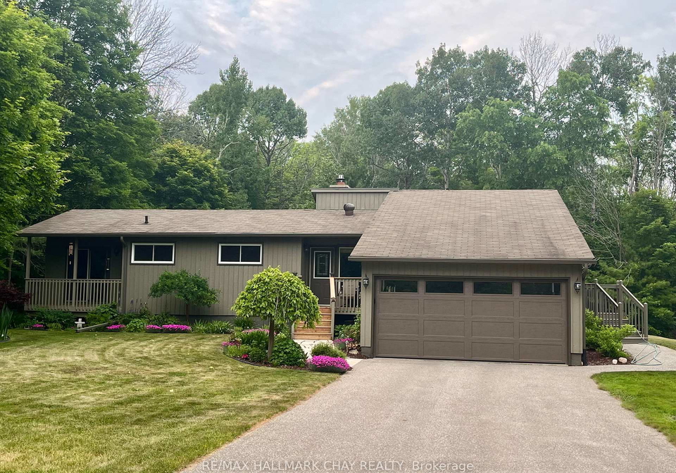 1075-6-line-s-oro-medonte-ontario-s12961792