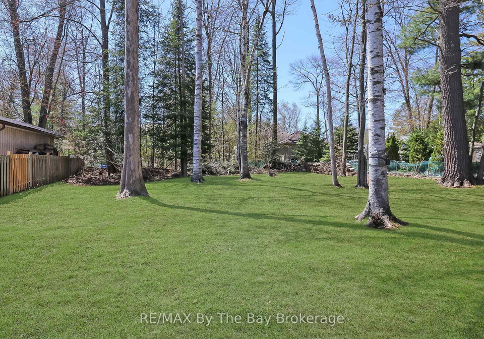 84-32nd-street-n-wasaga-beach-ontario-s12962910