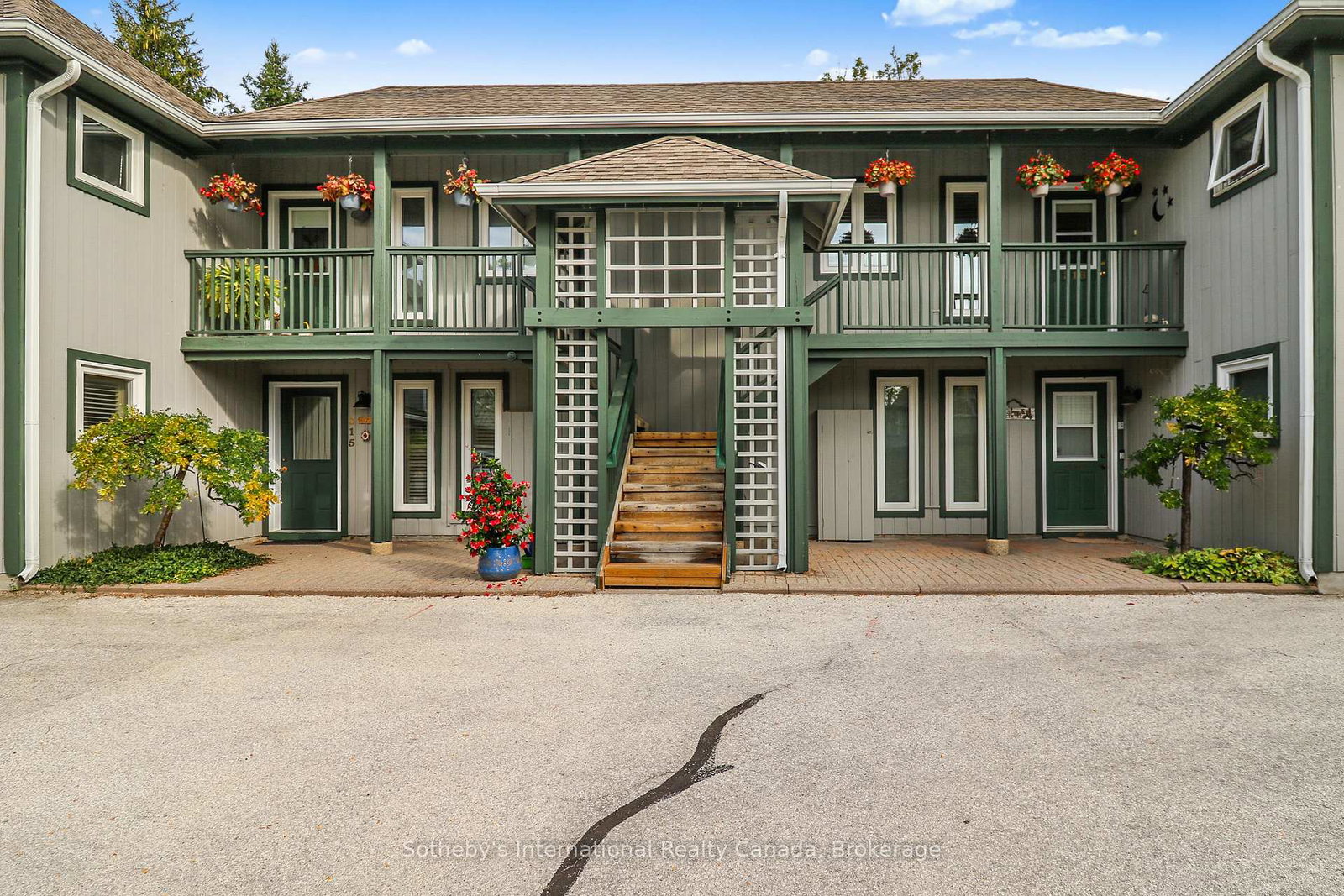 318-mariners-way-collingwood-ontario-s12963838