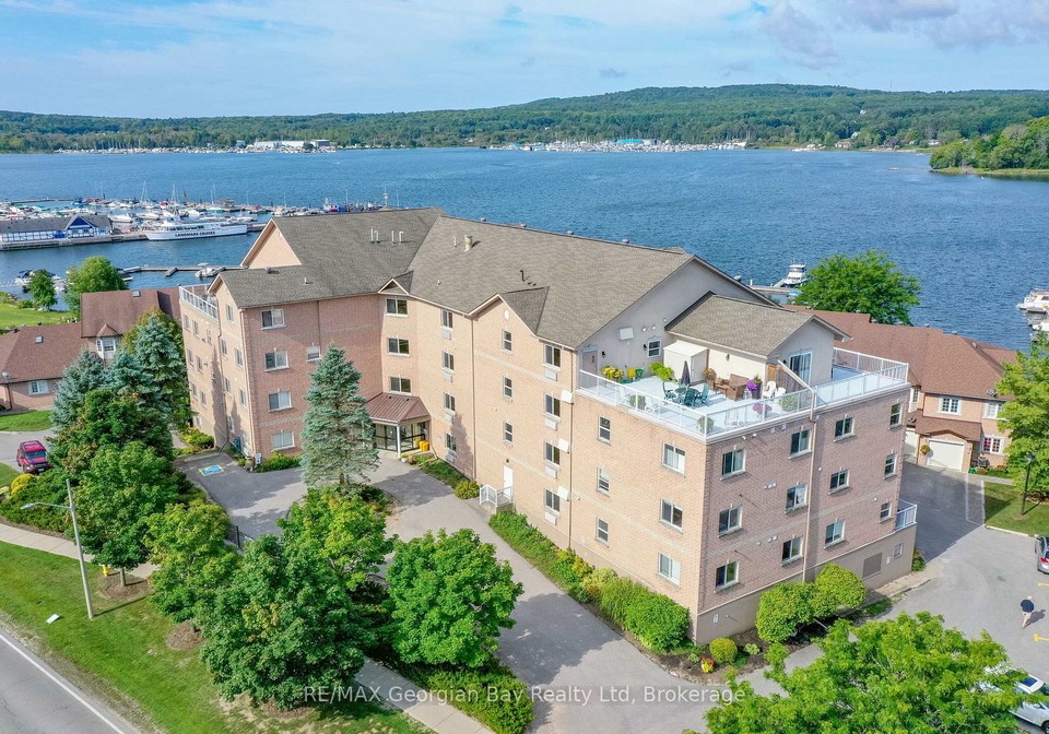 4-beck-boulevard-penetanguishene-ontario-s12963892