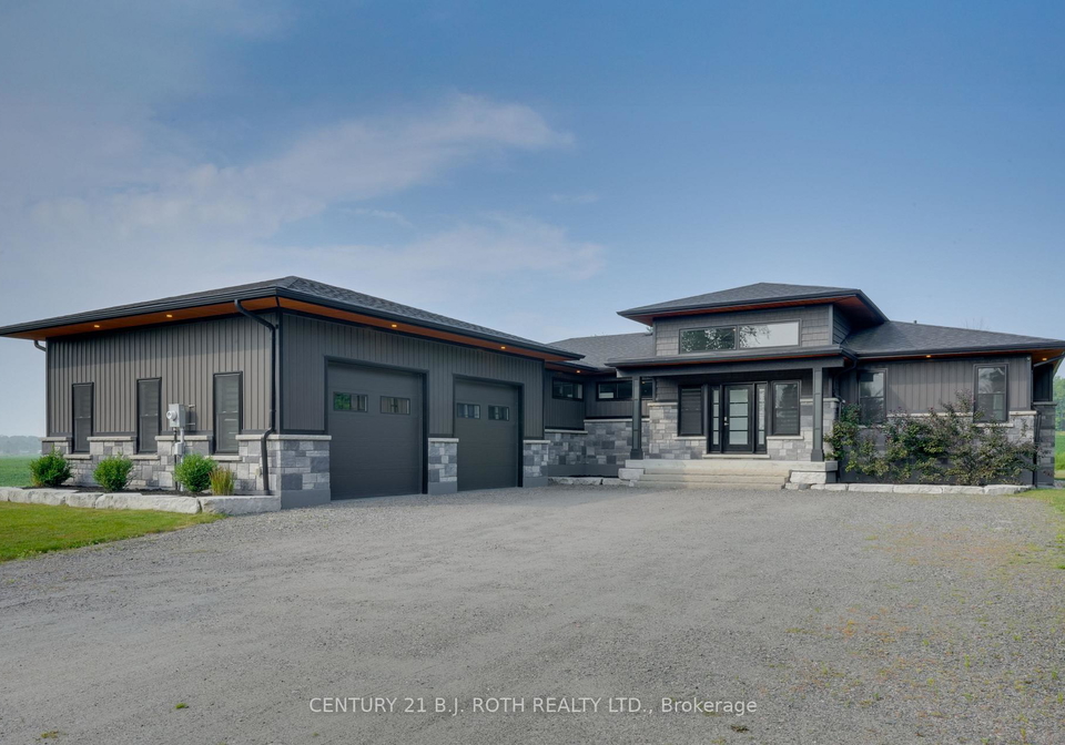 3510-brennan-line-w-severn-ontario-s12964410