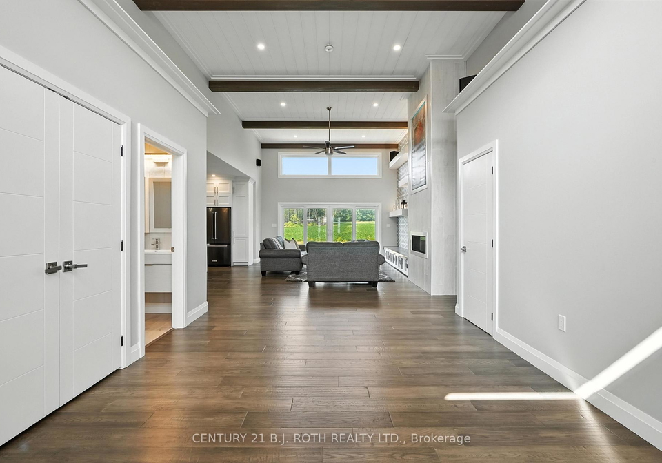 3510-brennan-line-w-severn-ontario-s12964410