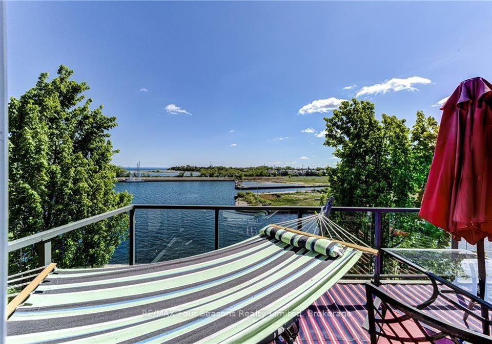 1-shipyard-lane-collingwood-ontario-s12965068