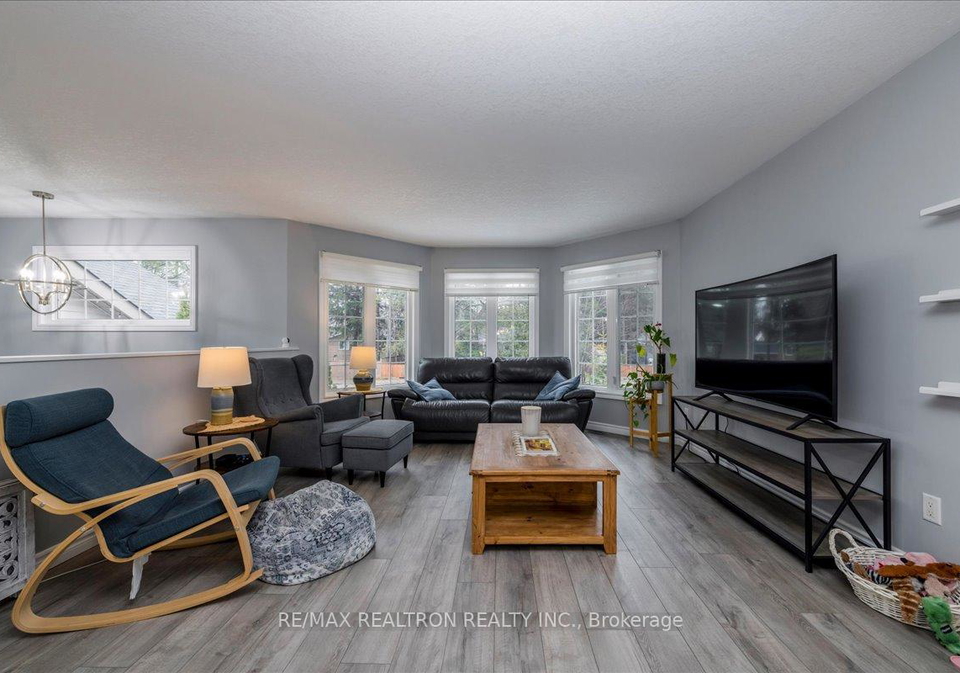 310-golf-course-road-wasaga-beach-ontario-s12965576