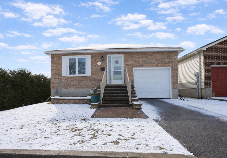 231-oxford-street-orillia-ontario-s12965666