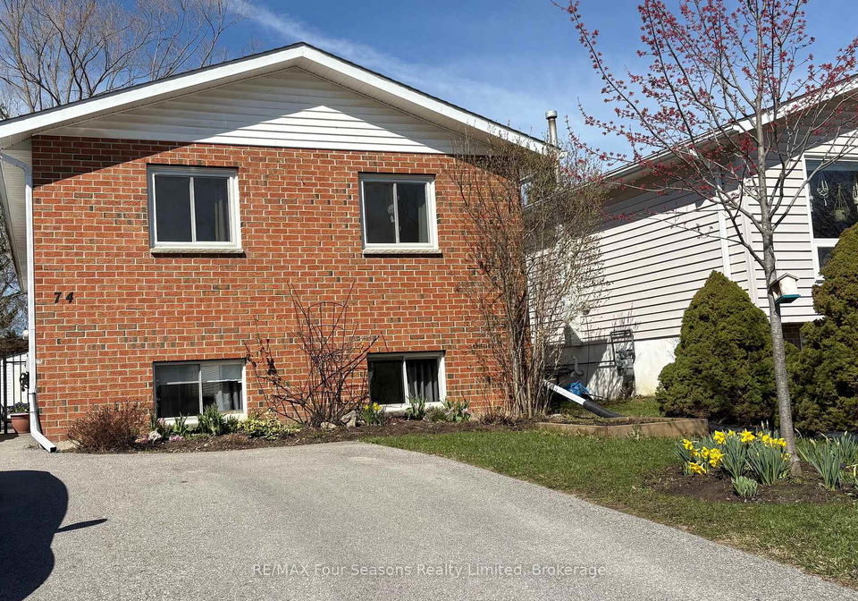 74-telfer-road-collingwood-ontario-s12966658