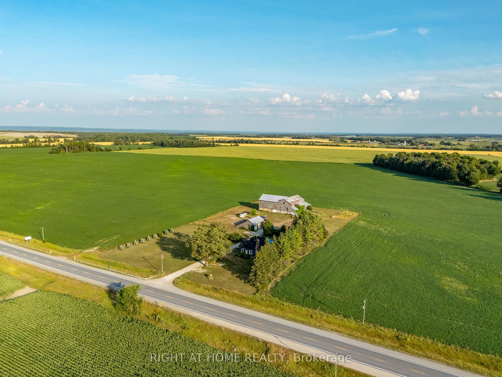 5803-26-highway-clearview-ontario-s12966808