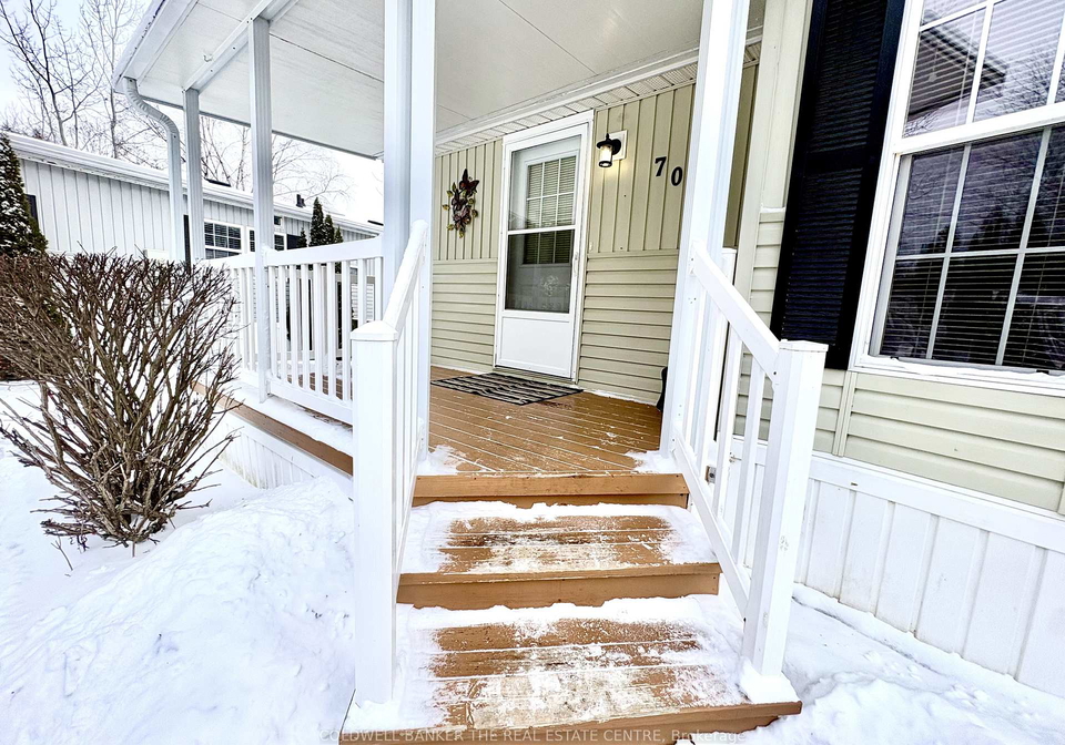 70-topaz-street-wasaga-beach-ontario-s12969078