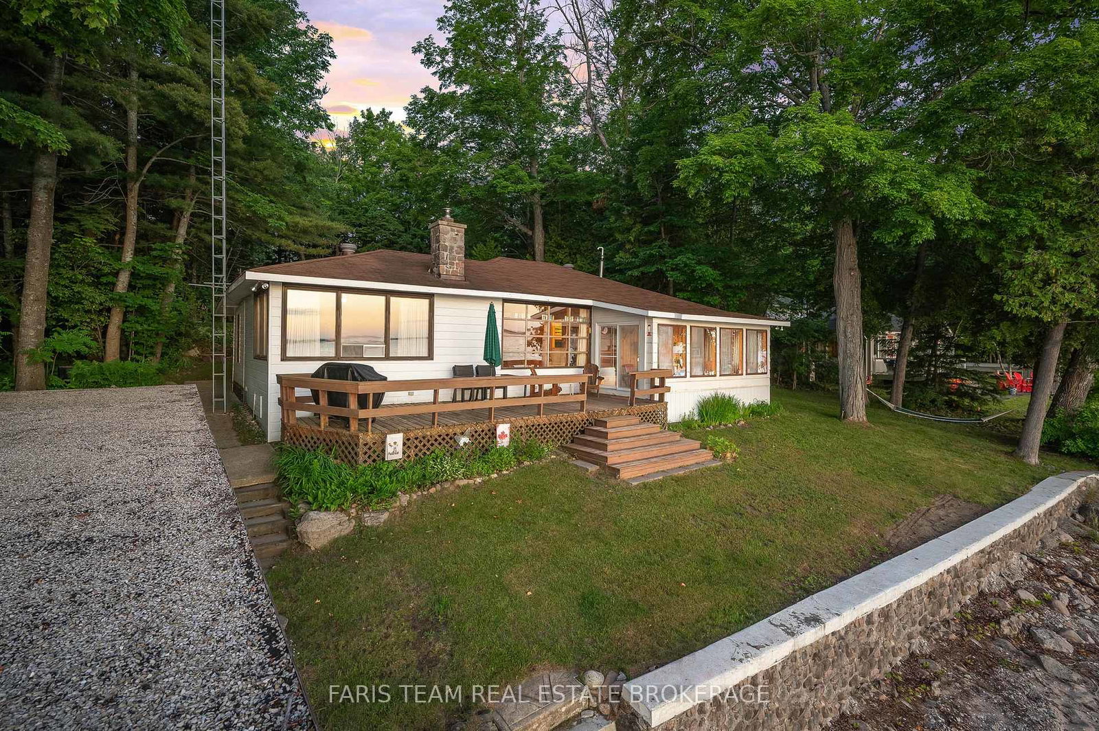 1697-champlain-road-tiny-ontario-s12969686