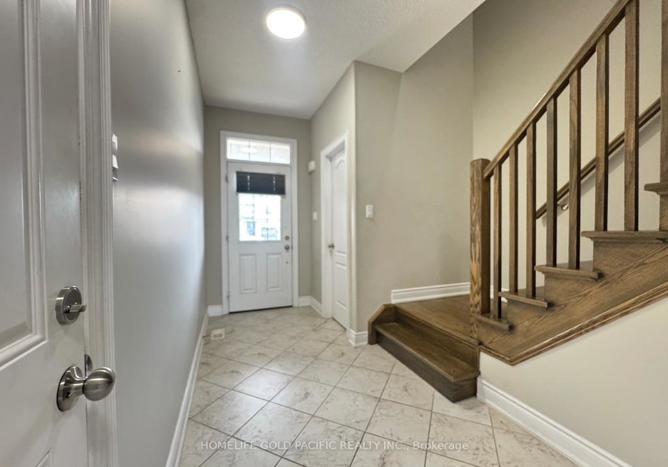 86-nathan-crescent-barrie-ontario-s12972588