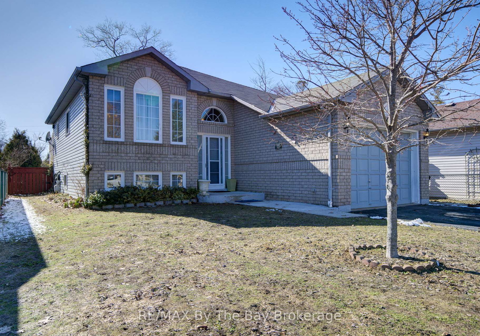 16-glen-eton-road-wasaga-beach-ontario-s12973296