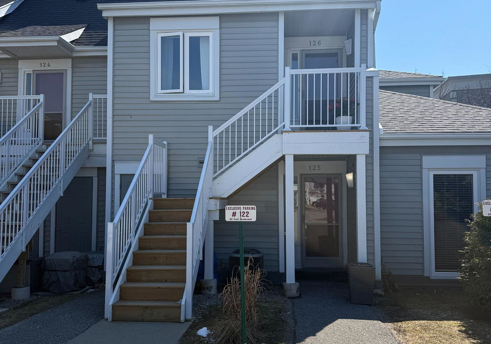 55-trott-boulevard-collingwood-ontario-s12973814