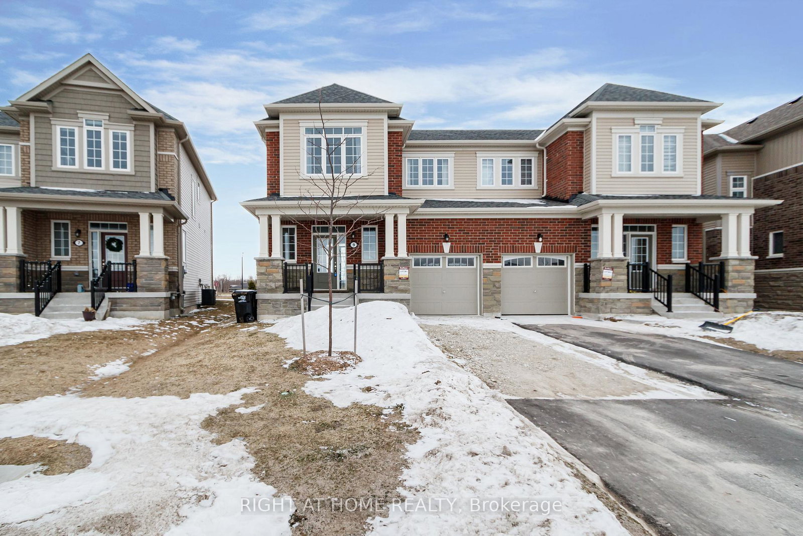 9-mission-street-wasaga-beach-ontario-s12975080
