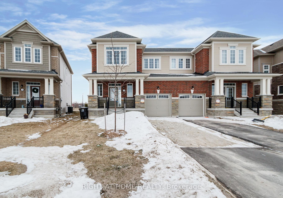 9-mission-street-wasaga-beach-ontario-s12975080