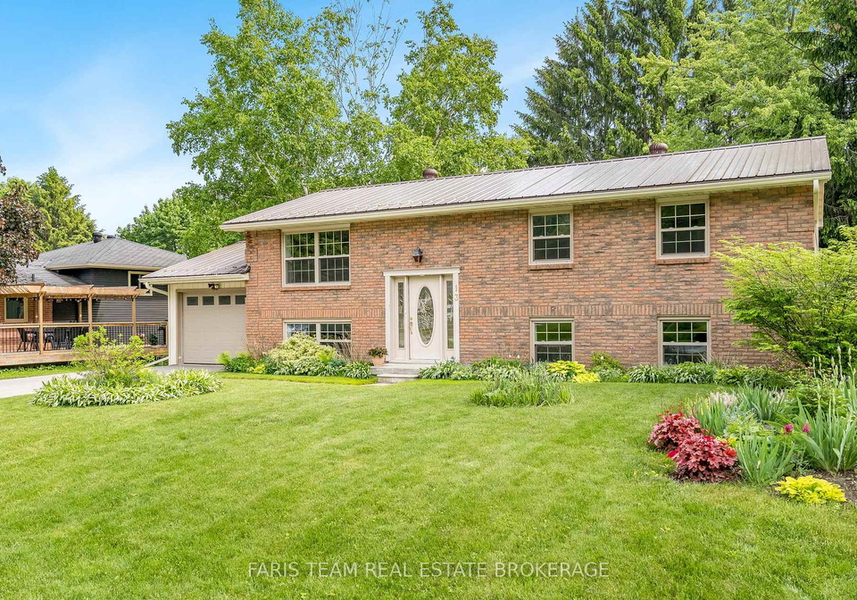 13-jardine-crescent-clearview-ontario-s12975602