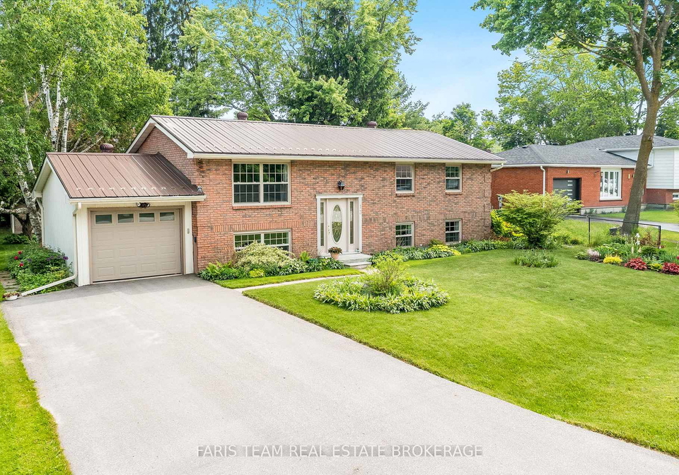 13-jardine-crescent-clearview-ontario-s12975602