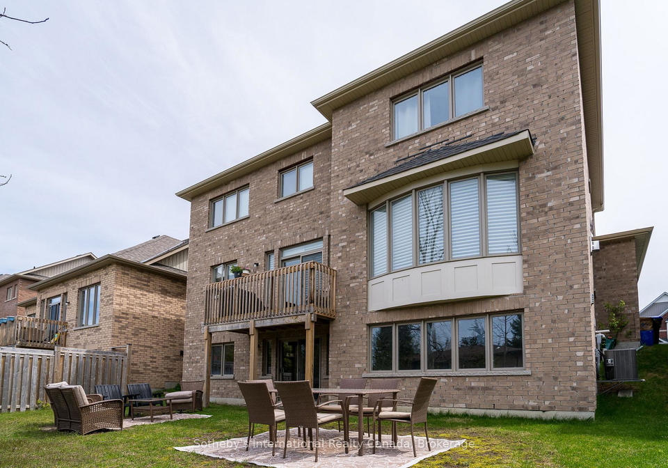 45-mclean-avenue-collingwood-ontario-s12976442