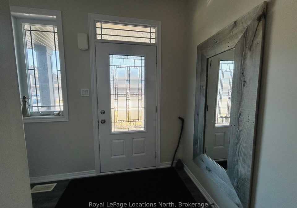 32-george-zubek-drive-collingwood-ontario-s12977102