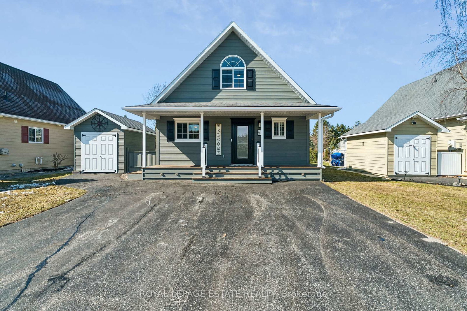 6-temagami-trail-wasaga-beach-ontario-s12979704