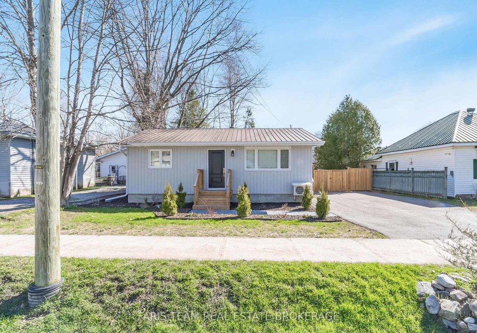 655-fourth-avenue-tay-ontario-s12981010