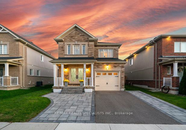 50-olympic-gate-barrie-ontario-s12981780