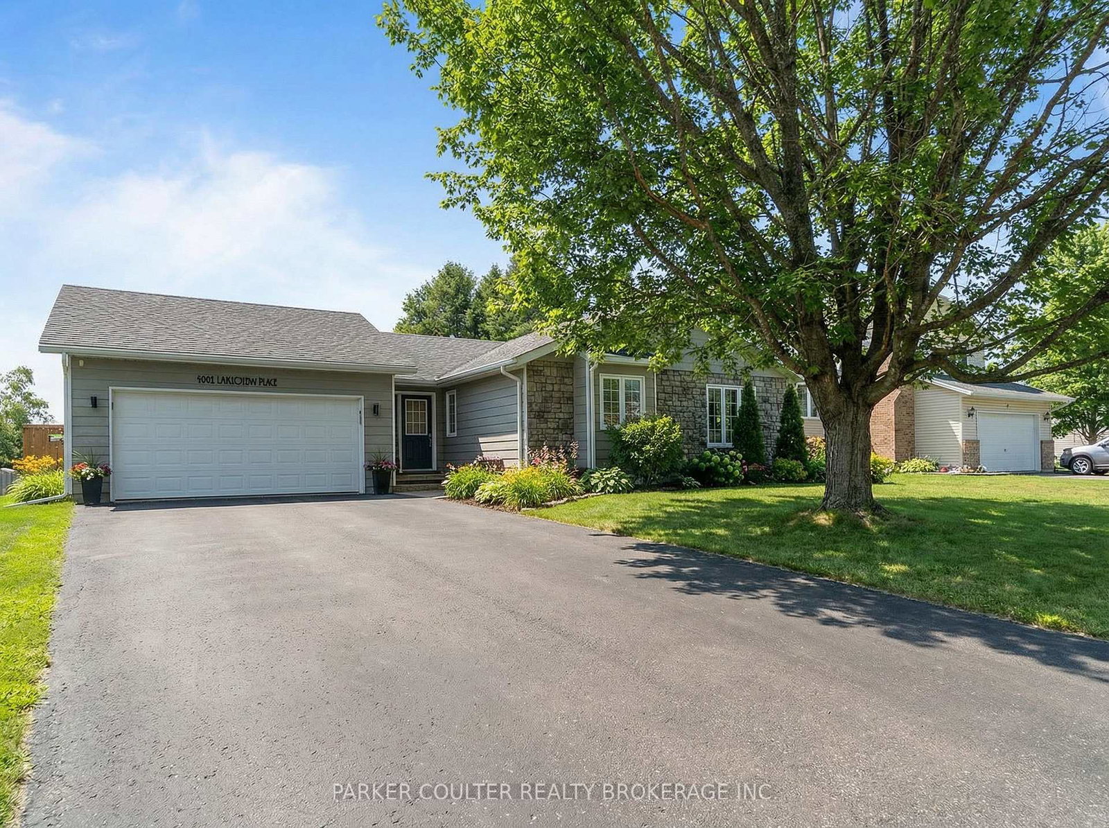 5-pommel-place-penetanguishene-ontario-s12983352