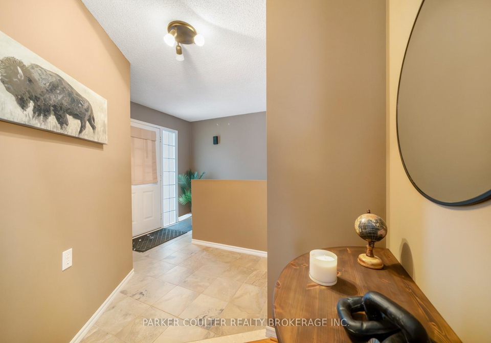 5-pommel-place-penetanguishene-ontario-s12983352