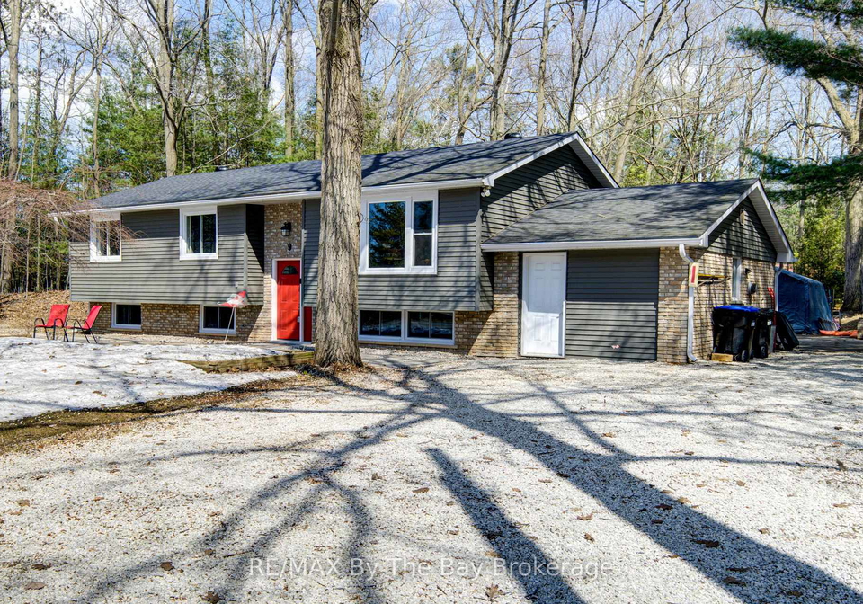 9-frederick-dr-drive-wasaga-beach-ontario-s12984614