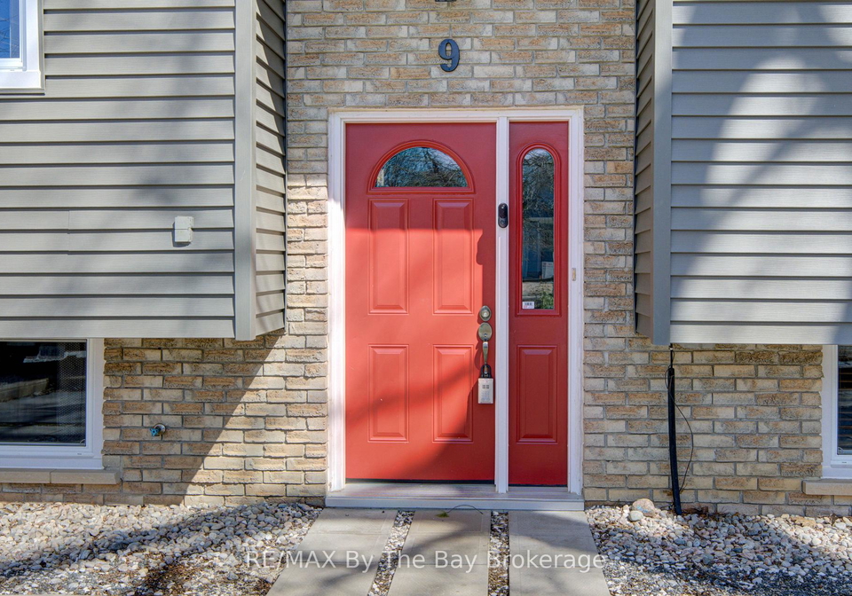 9-frederick-dr-drive-wasaga-beach-ontario-s12984614