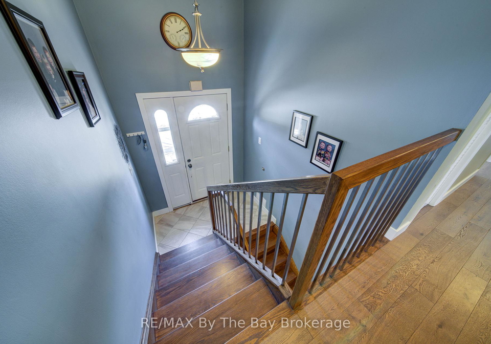 9-frederick-dr-drive-wasaga-beach-ontario-s12984614