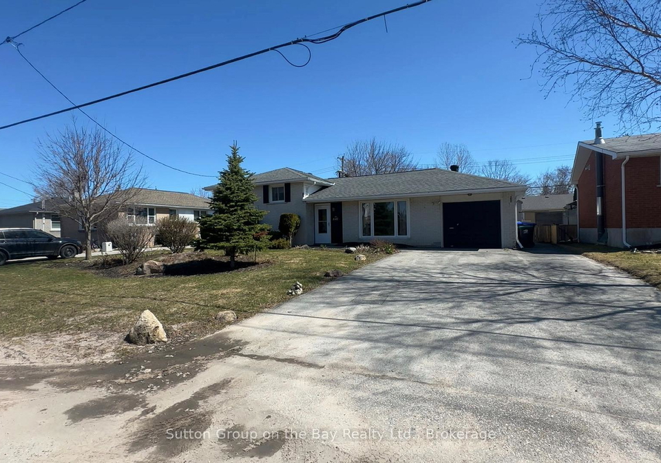 641-oak-street-collingwood-ontario-s12987468