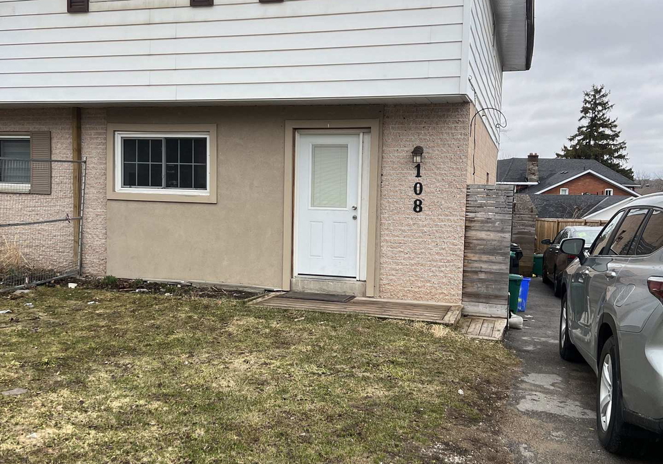 108-mulcaster-street-barrie-ontario-s12987480
