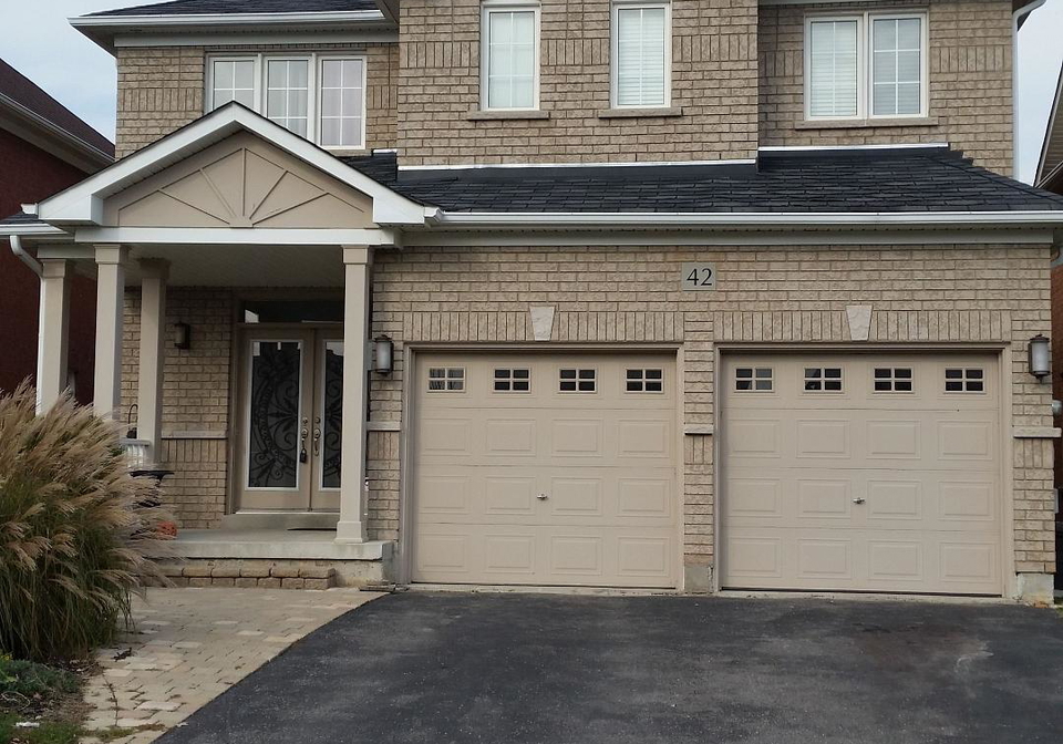 42-westminster-circle-n-barrie-ontario-s12987696