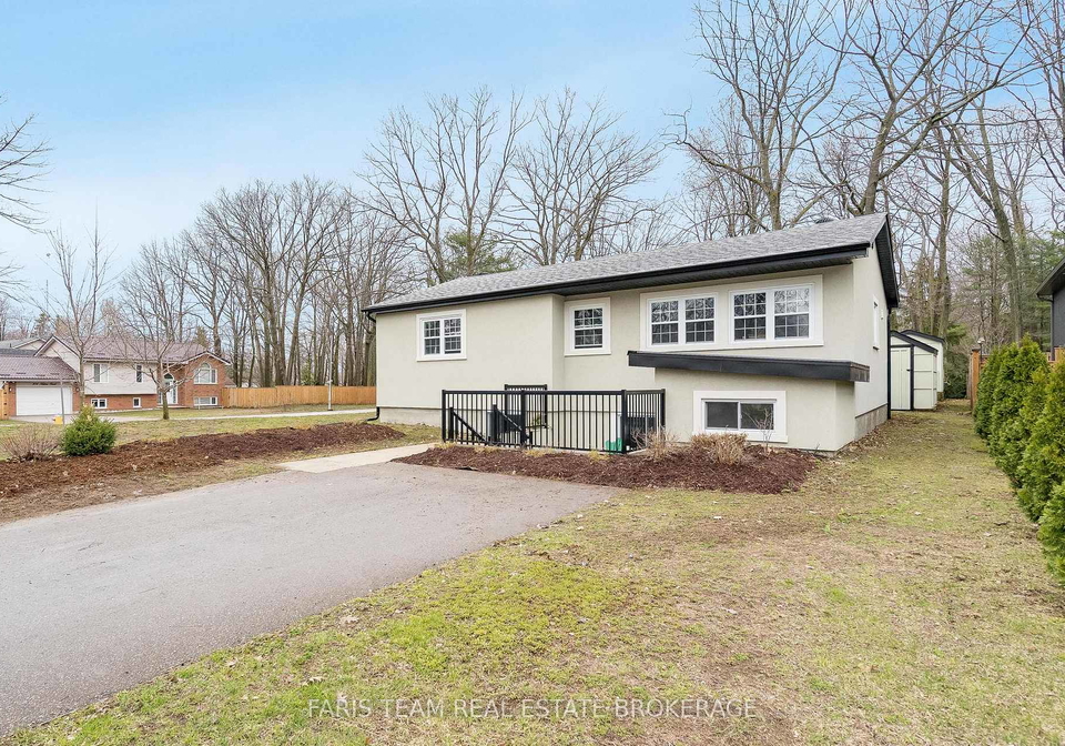 33-frank-street-wasaga-beach-ontario-s12989528