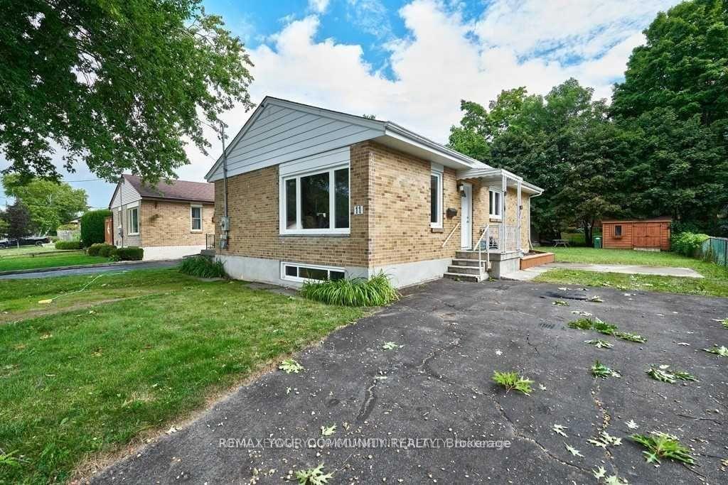 11-oak-street-barrie-ontario-s12989848