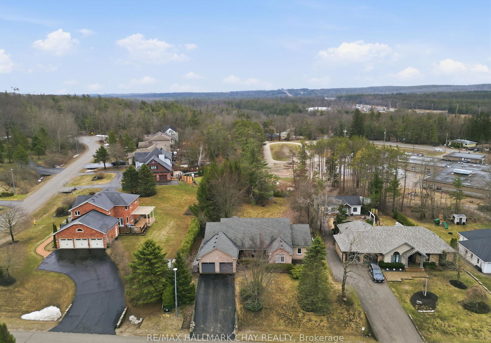 3-forest-hill-drive-springwater-ontario-s12990478