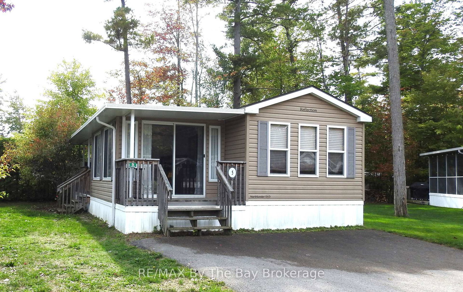 5-nipagon-circle-wasaga-beach-ontario-s12992652