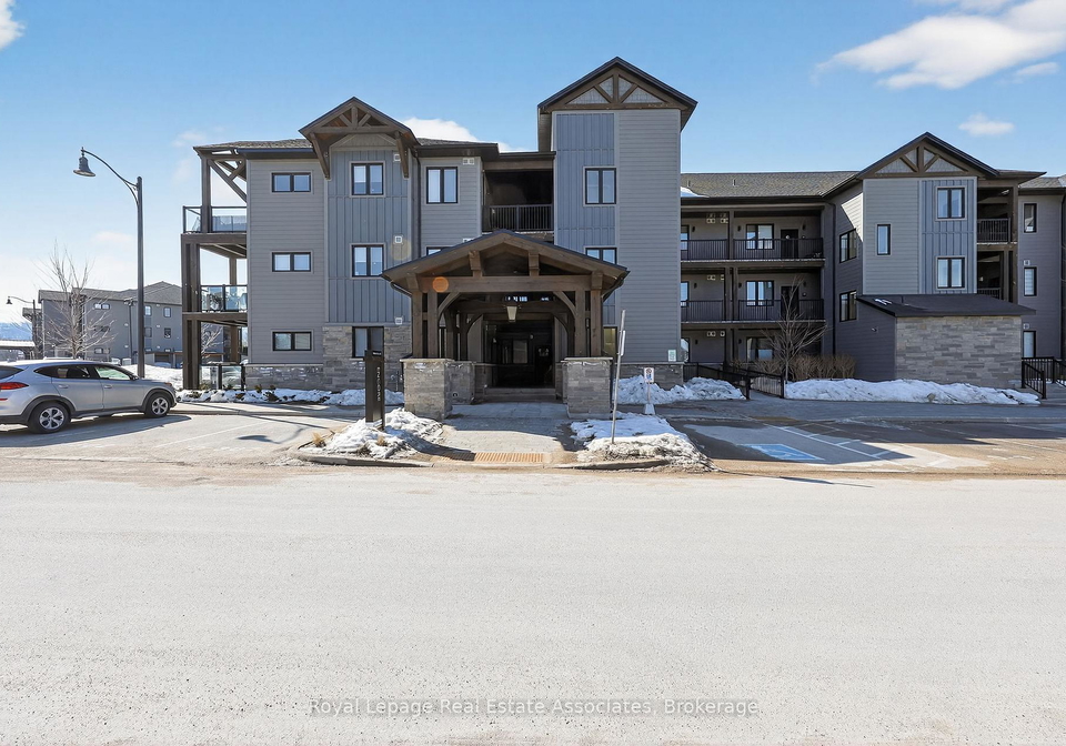 10-beausoleil-lane-collingwood-ontario-s12992772