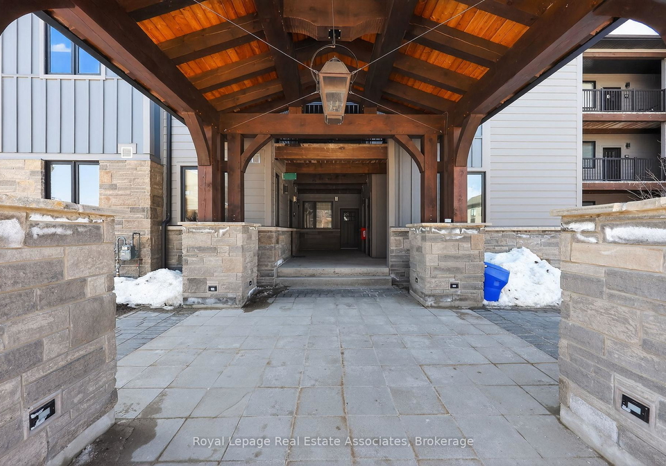 10-beausoleil-lane-collingwood-ontario-s12992772