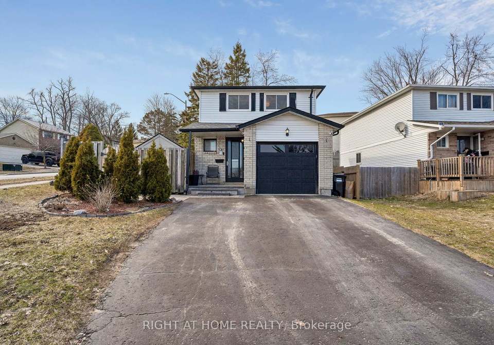 56-hemingway-crescent-barrie-ontario-s12993196