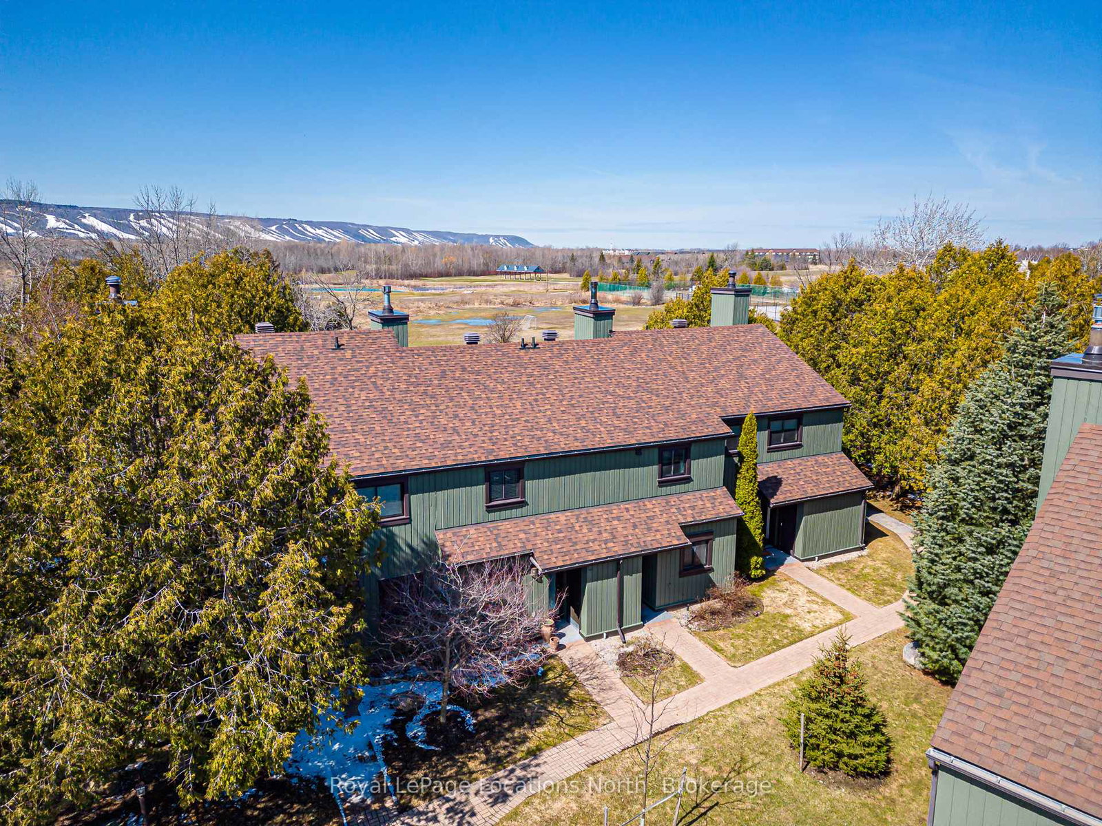 172-escarpment-crescent-collingwood-ontario-s12994870