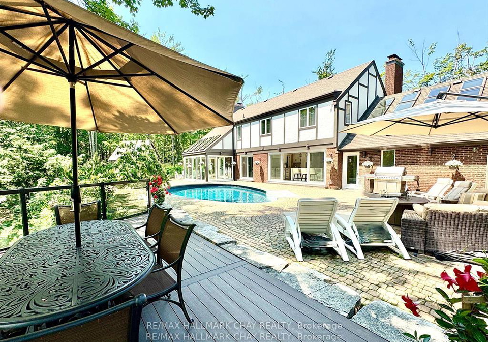 11-park-trail-springwater-ontario-s12995010