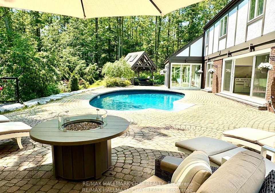 11-park-trail-springwater-ontario-s12995010