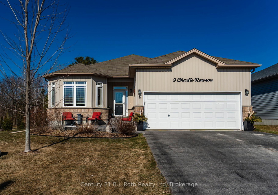 9-charlie-rawson-boulevard-tay-ontario-s12996870
