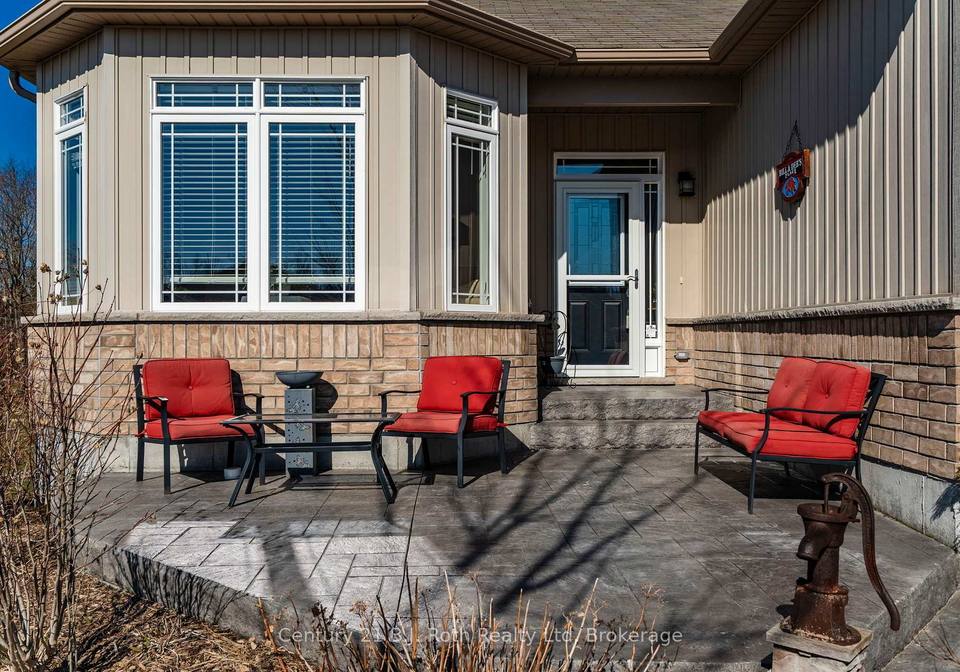 9-charlie-rawson-boulevard-tay-ontario-s12996870