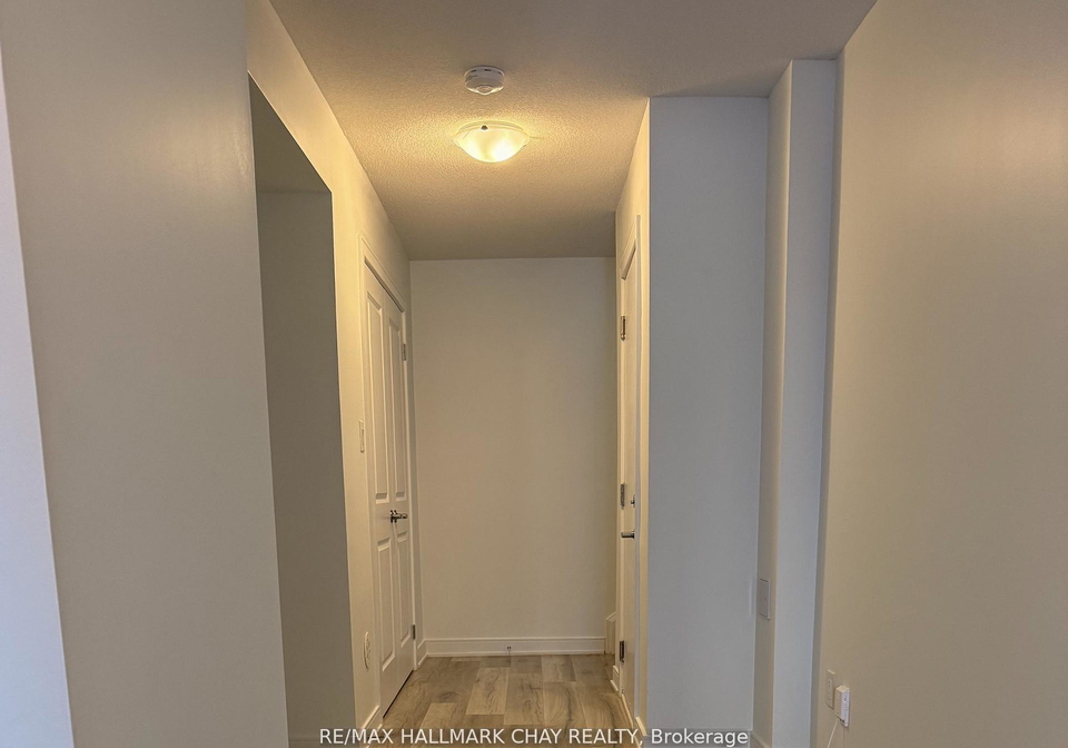 5-red-maple-lane-barrie-ontario-s12997092