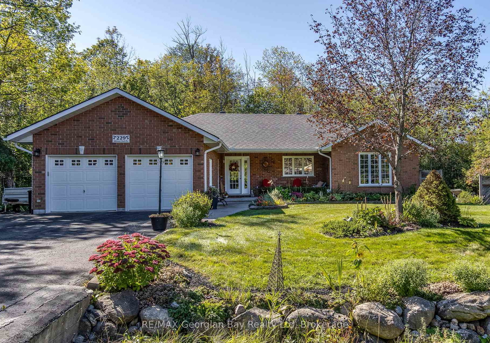 229-gilwood-park-drive-penetanguishene-ontario-s12997406